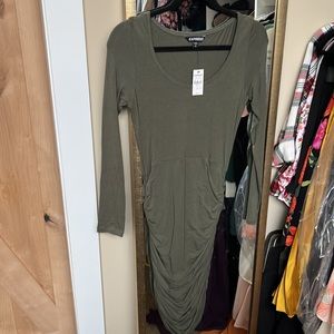 Long sleeve body con dress with Ruched siding